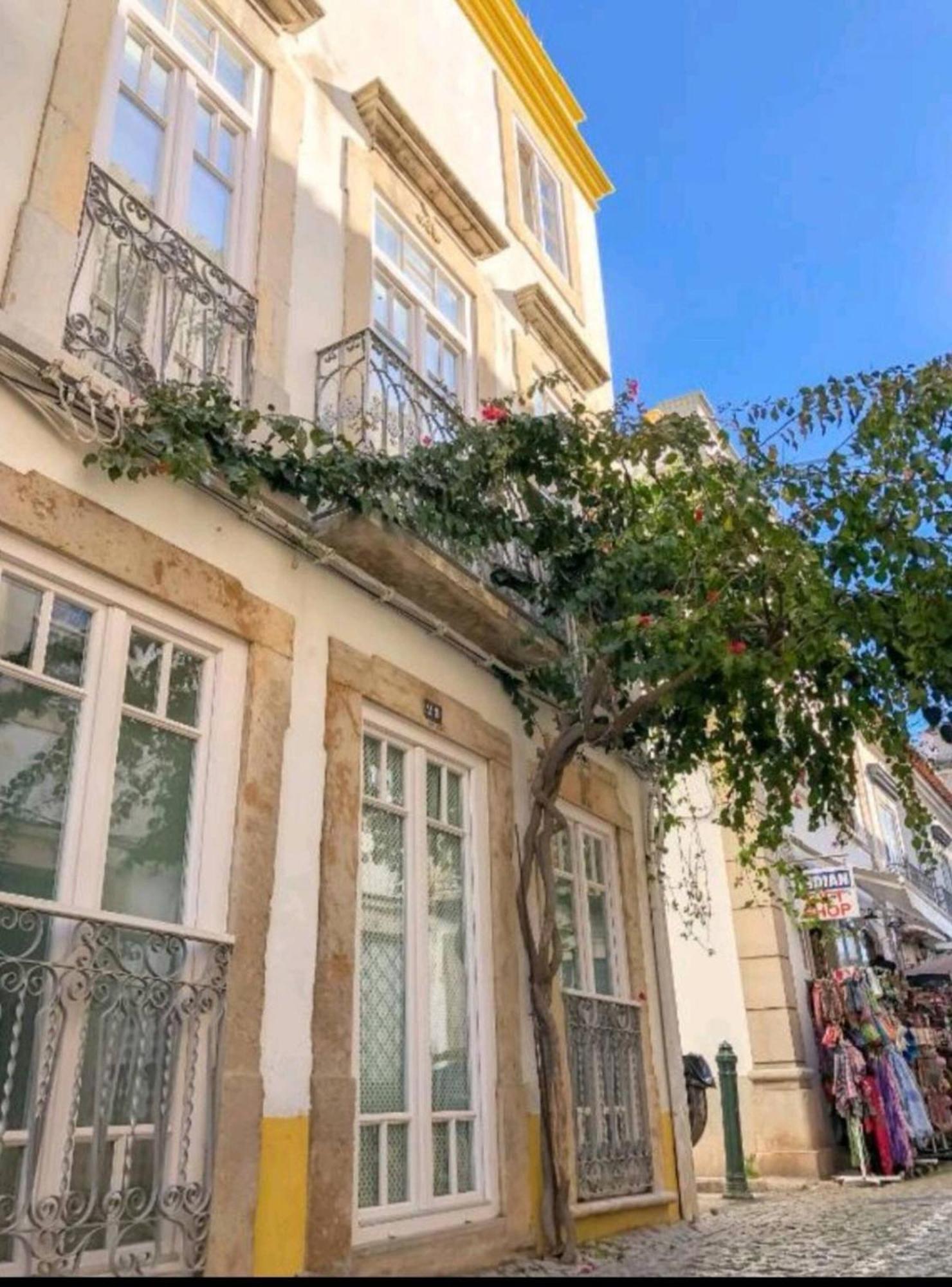 Stylish Gilao In Taviras Historical Centre Apartment *